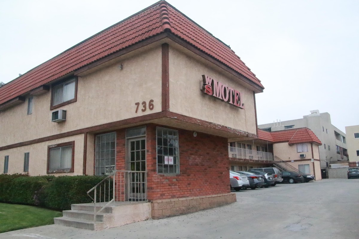 Wilshire Serrano Motel